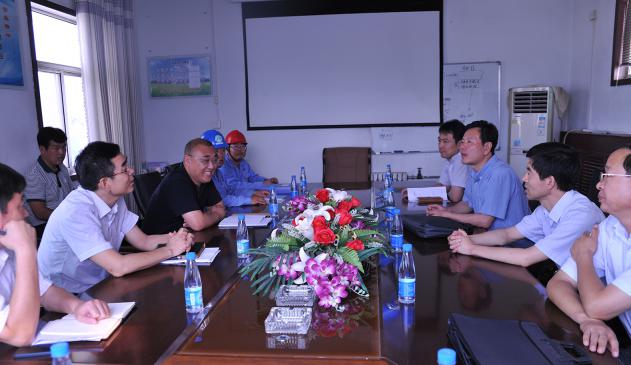 東營(yíng)市委常委、秘書(shū)長(zhǎng)李金昆率隊(duì)到集團(tuán)公司視察